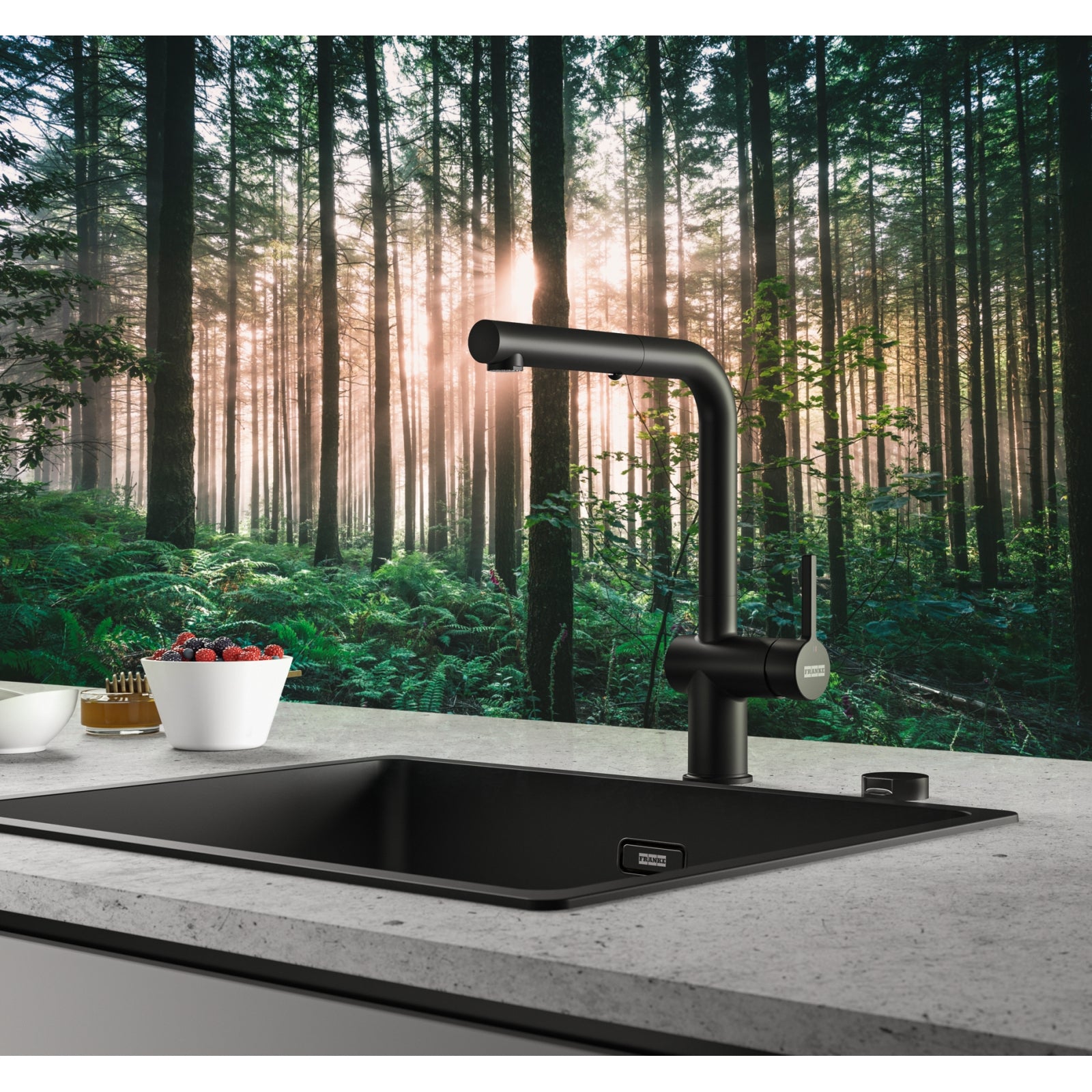 Franke Active Matt Black Pull Out Spray Kitchen Tap Brass L-Spout 312mm