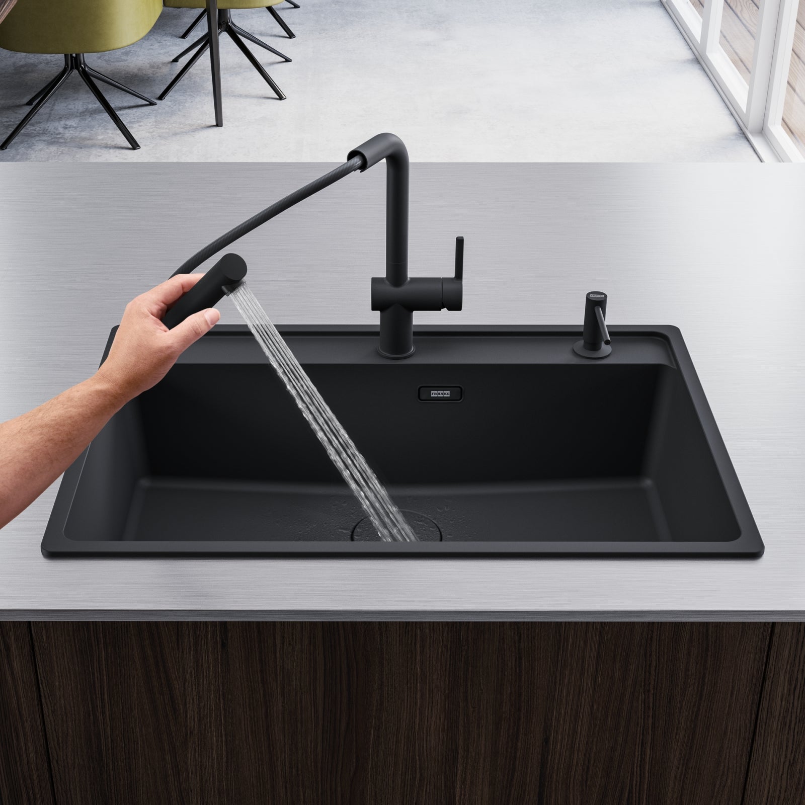 Franke Active Matt Black Pull Out Spray Kitchen Tap Brass L-Spout 312mm
