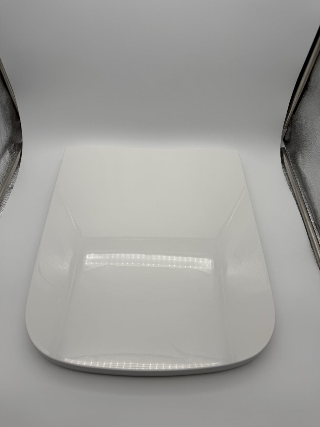 Square Toilet Seat White Soft Close Plastic Universal Fit Bathroom Cube Shape