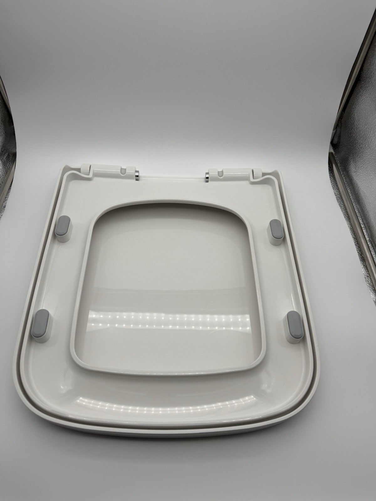 Square Toilet Seat White Soft Close Plastic Universal Fit Bathroom Cube Shape
