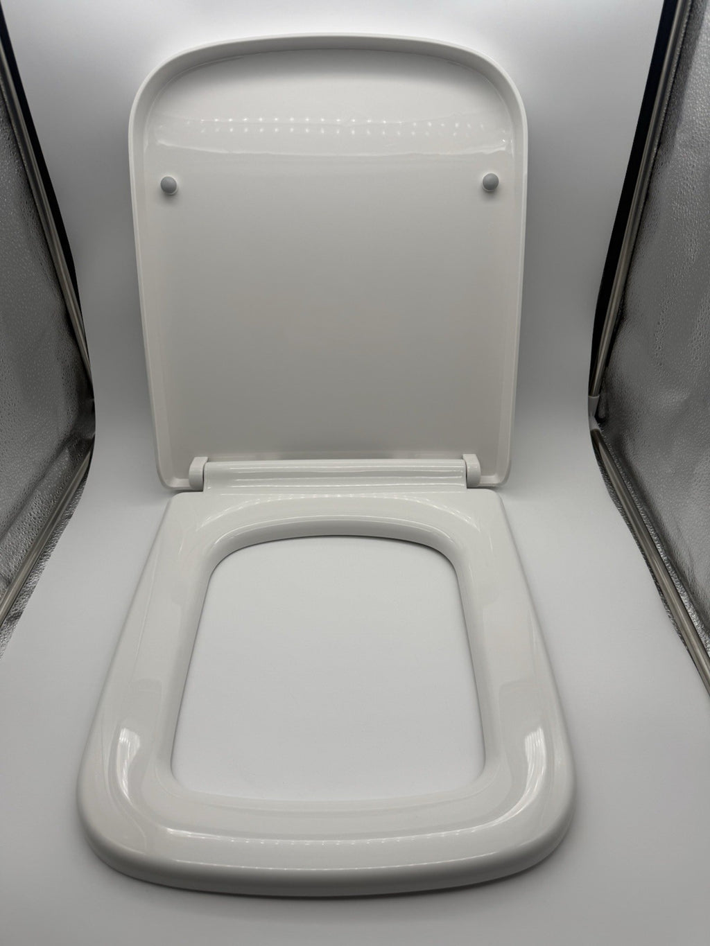 Square Toilet Seat White Soft Close Plastic Universal Fit Bathroom Cube Shape